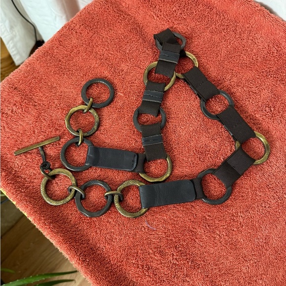 Sandy Duftler Women's Sz M Leather & Brass (&Stretch) Belt Factory Distressed - Picture 1 of 5